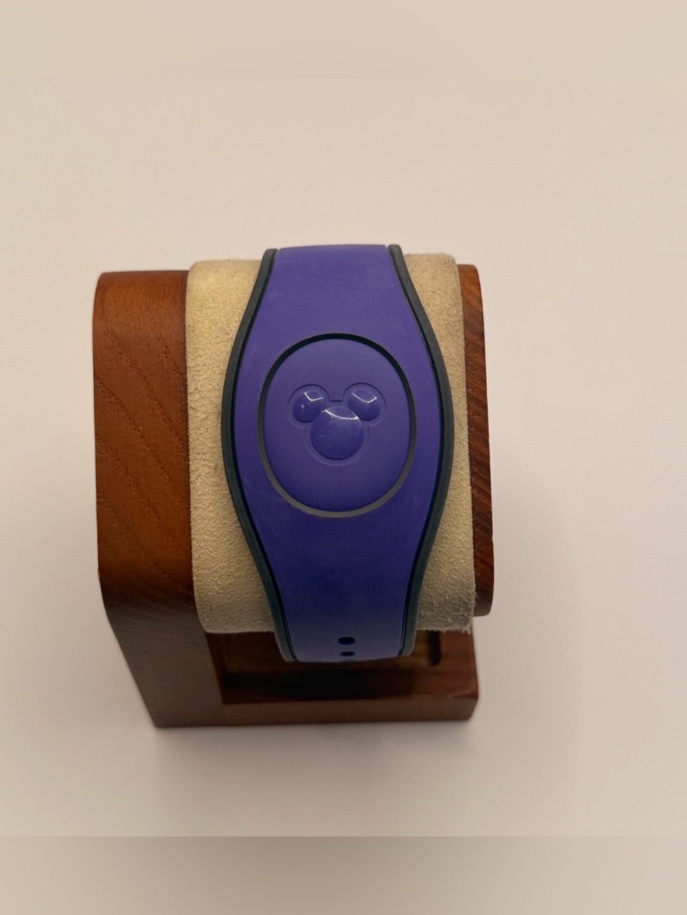DISNEY WORLD MAGIC BAND 2.0  PURPLE DISNEY